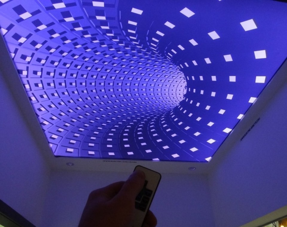 Заказать 3d натяжные потолки в г. Холмск